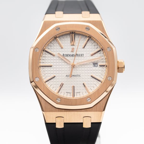 Audemars Piguet Royal Oak 15400OR.OO.D088CR.01